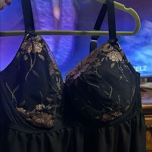 Cacique Black and Gold Floral Lace lingerie set